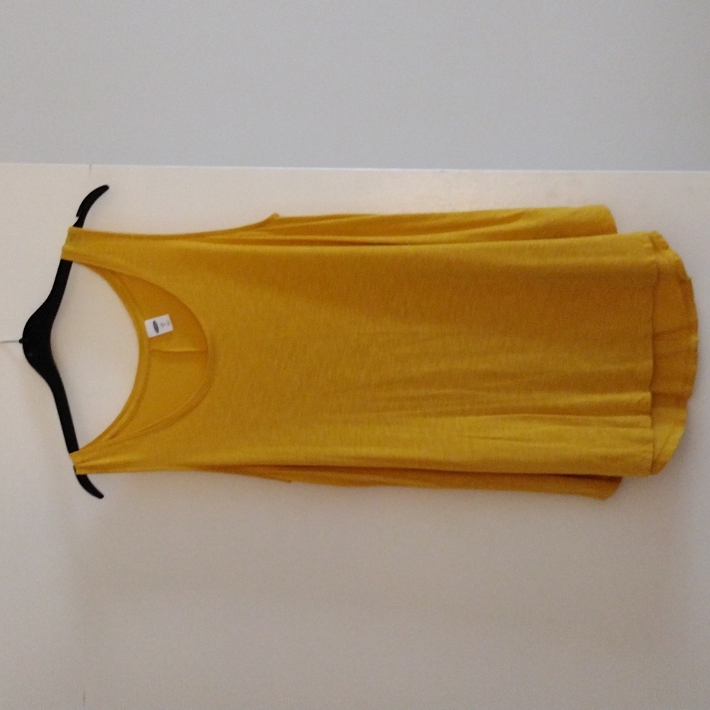 Women's size small, flowy tank top